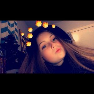 Meet your Posher, Caleigh